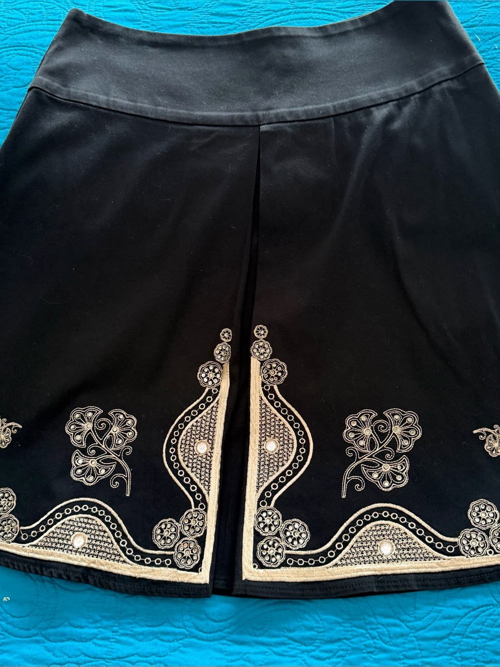 White House Black Market A line skirt